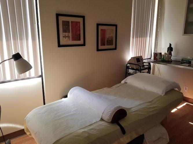 Acupuncture Center Inc Michele Arnold, D.A.C.M, L.Ac. clinic