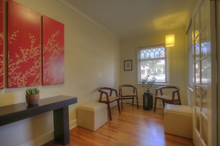 Moonrise Medicine Suchin Kang, L. Ac. Acupuncture and Herbal medicine clinic