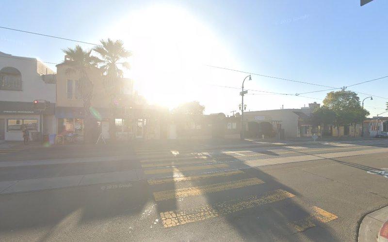 Dr Ai Yun Chen L.Ac., California Licensed Acupuncturist clinic