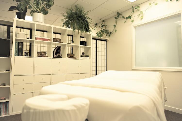 Replenish Acupuncture & Facial Rejuvenation clinic