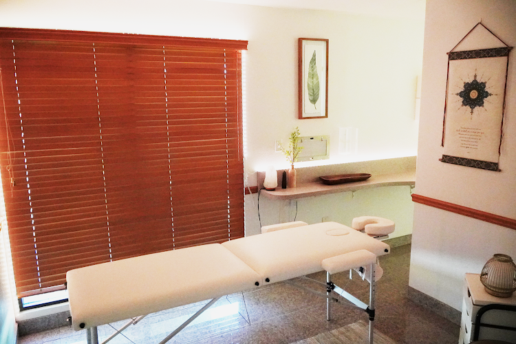 Golden Essence Wellness Acupuncture And Integrative Health clinic