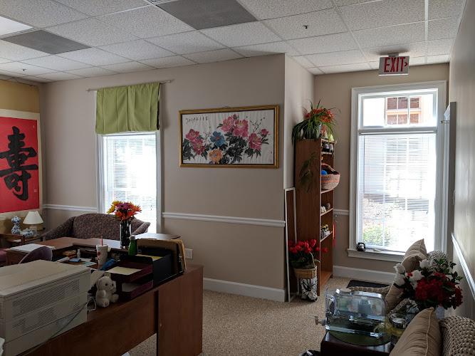 Atlanta Acupuncture Center: Li Hua Licensed Acupuncturist clinic