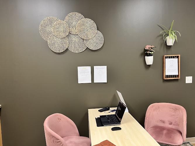 Joslynn Adams Acupuncture + Integrative Medicine clinic