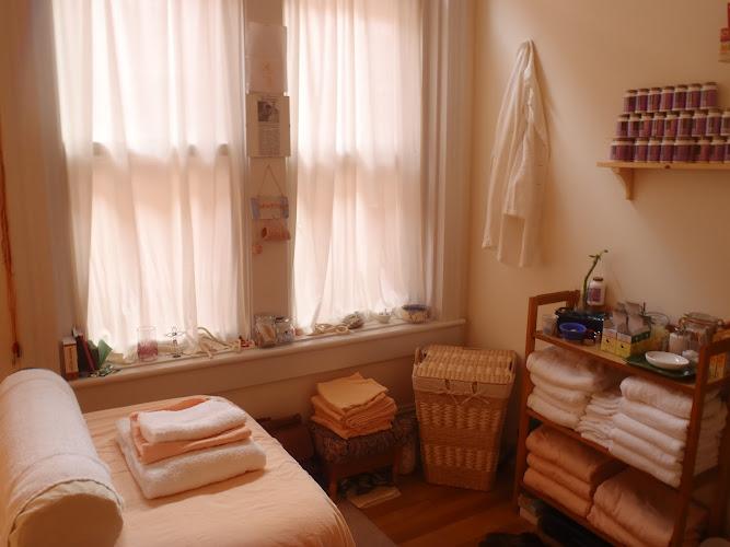 Michelle Manto/Berkshire Acupuncture and Wellness clinic