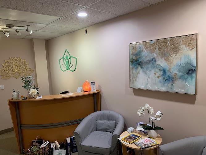 Dr. George Mandler LDN LicAc DAcCHM - Acupuncture & Nutrition clinic