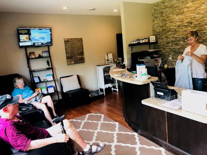 Live Well Chiropractic Spa & Acupuncture Center clinic