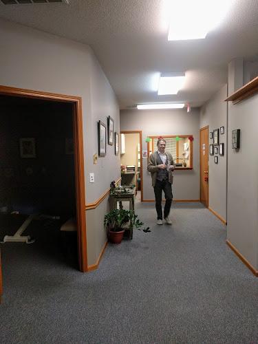 Standing Mountain Acupuncture at Hawthorn Health clinic