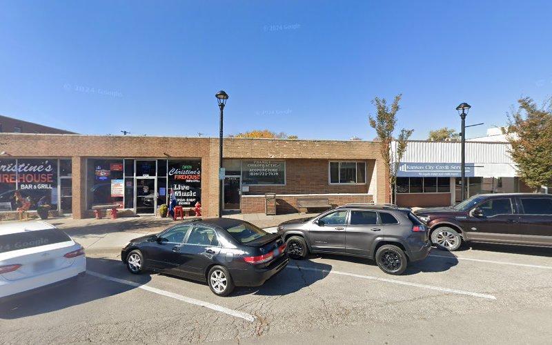 Phamily Chiropractic & Acupuncture clinic