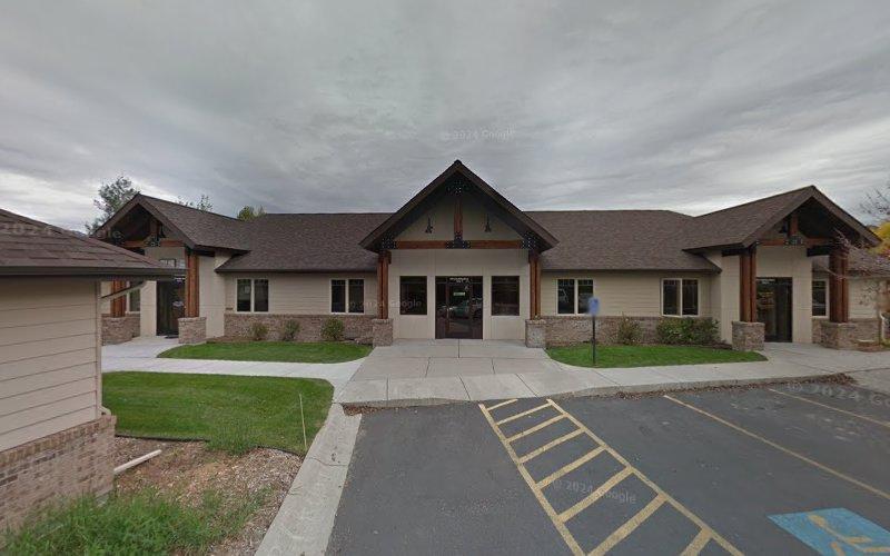 Christina Clark, Caldera Acupuncture & Microneedling clinic