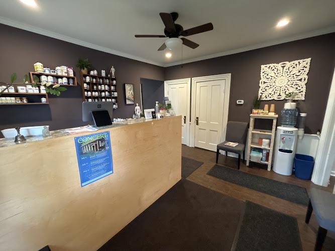 East Aurora Acupuncture, Dr. Rachel Smith, DAc, MS, Dip Ac. clinic