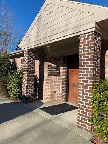 Raleigh Acupuncture and Herbal Medicine: Dr. Yijin Qiu clinic