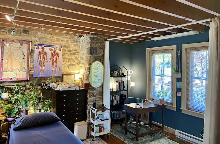 Within Acupuncture, Eileen Espiritu, L.Ac. clinic