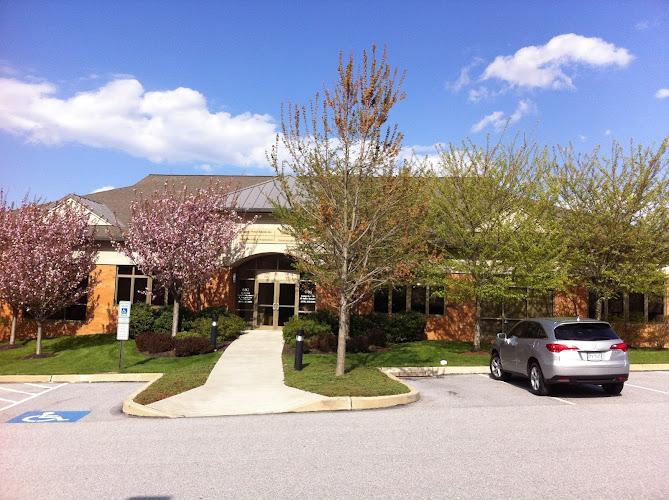 Dr. Lee L. Yao- Main Line Pain & Acupuncture clinic