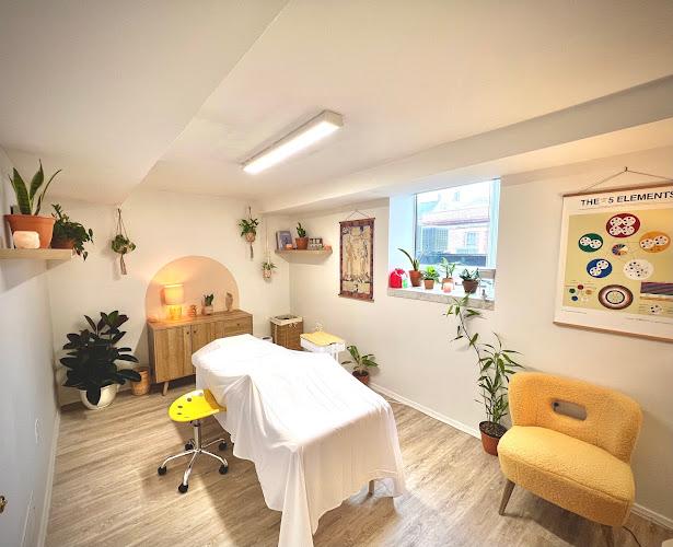 Inhabit Acupuncture, Dr. Kristen Voget D.Ac. L.Ac. clinic