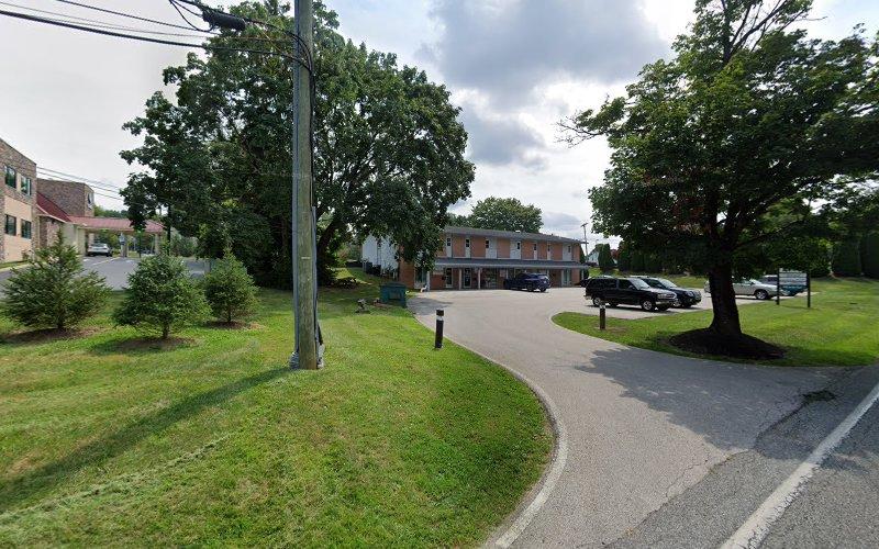 Traditional Acupuncture and Massage Therapy clinic