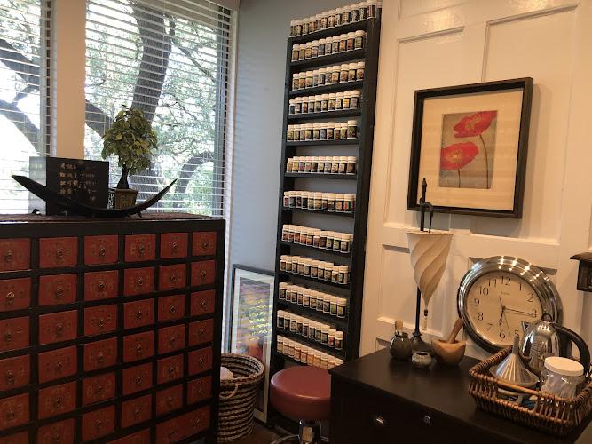 Phoenix and Dragon Acupuncture: Sharon Shuppert, DiplOM, LAc clinic