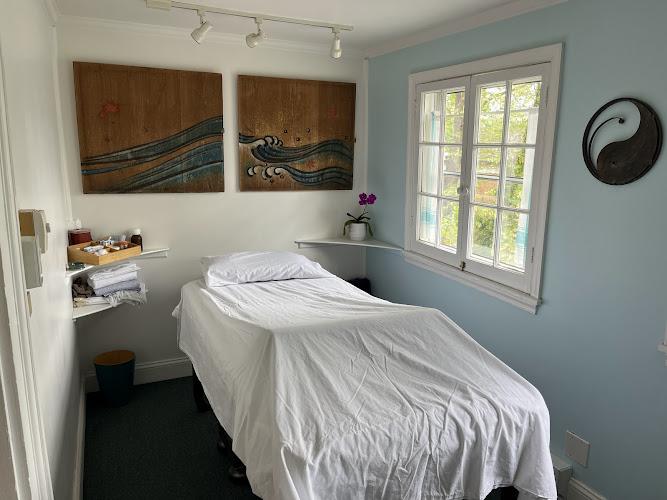 Jamie Paxton Acupuncture & Herbal Medicine clinic