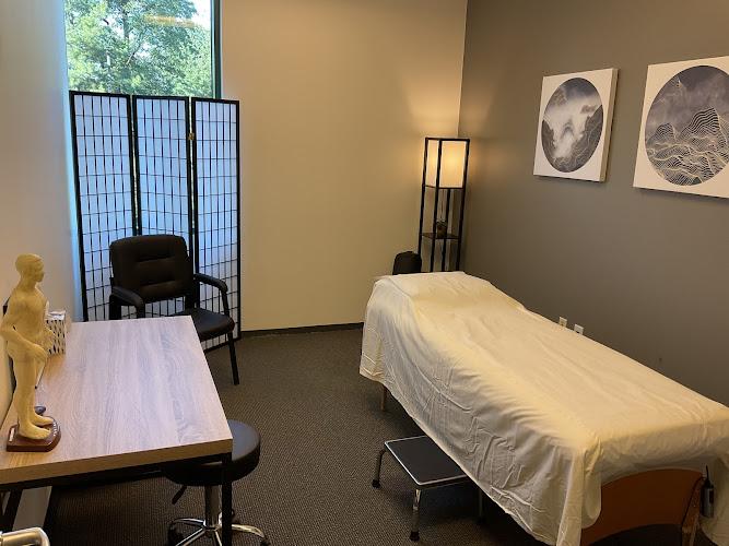 Dr. Newton Lee - Virginia Acupuncture Center clinic