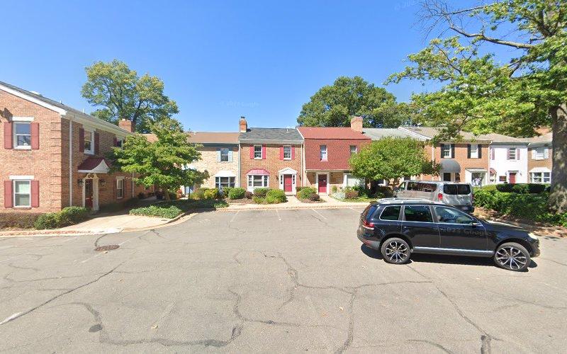 McLean Center for Complementary and Alternative Medicine, PLC clinic