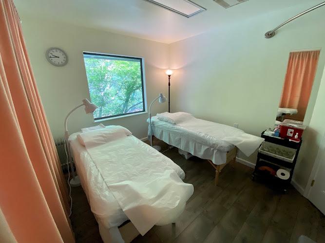 Dr. Tong Ning, L.Ac - Lake Hills Acupuncture & Oriental Medicine, PLLC clinic