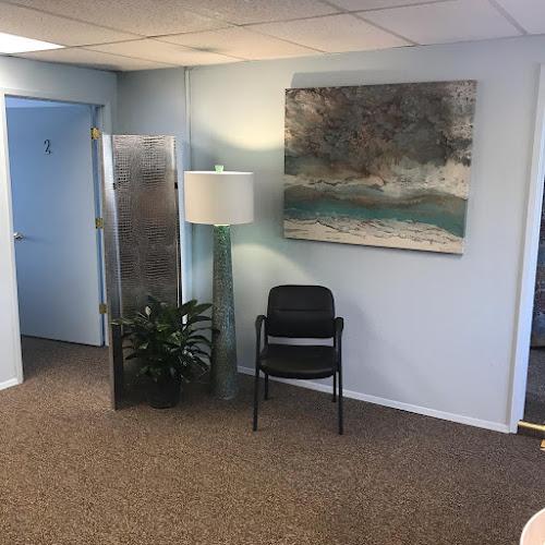 Dr. Shannon Freeman, DAC, DCEM - A Better Way Acupuncture and Energetic Medical Qigong clinic