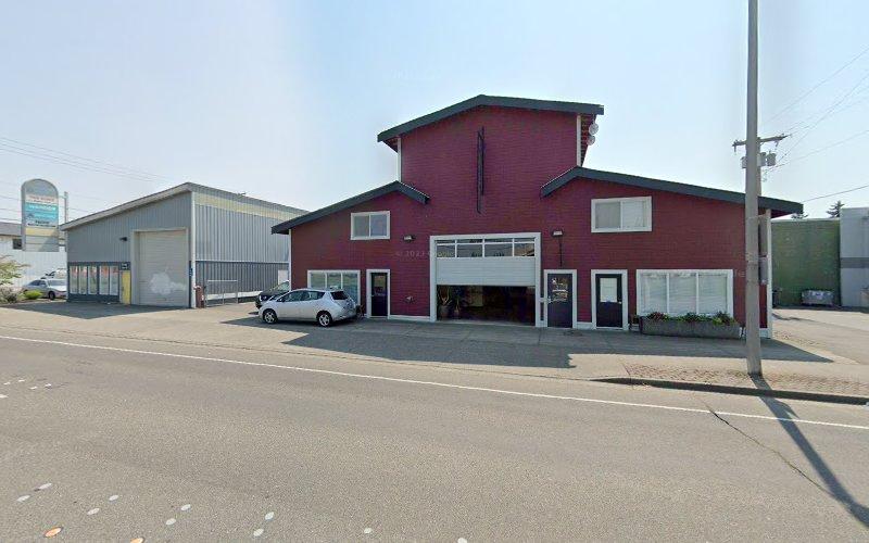 Kellyanna Dalton, Bellingham Acupuncture Clinic clinic