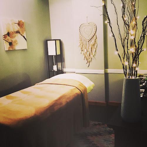 Acu Yoga Northwest Kinsey Youngquist, EAMP, LAc, LMT clinic