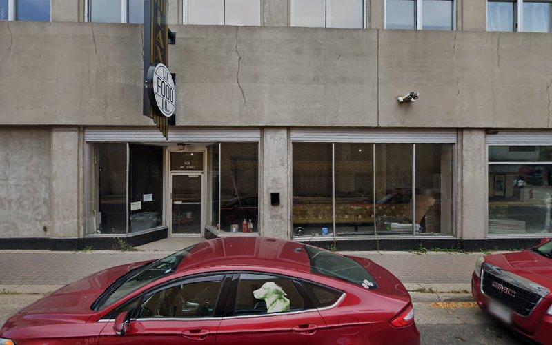 Brennan Quinn, Acupuncture and Wellness clinic